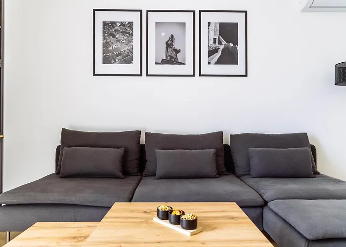 Yin & Yang Apartament